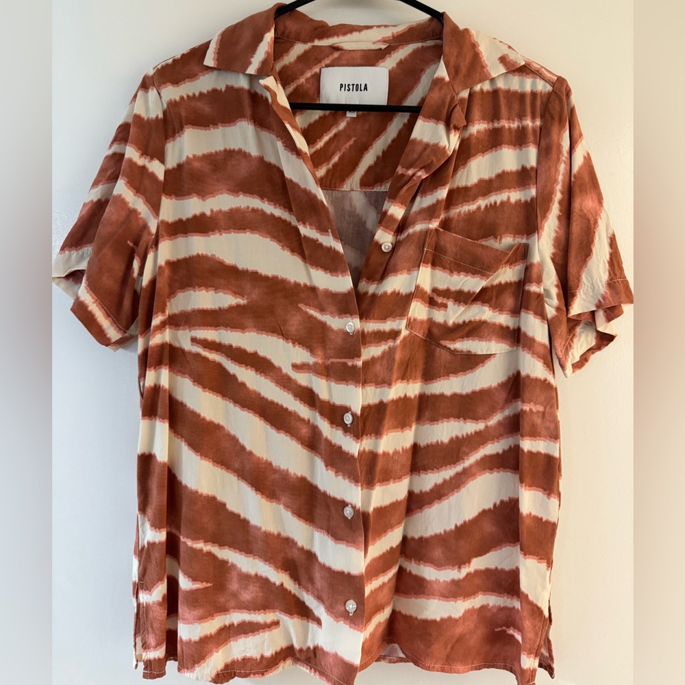 Pistola Button up Top